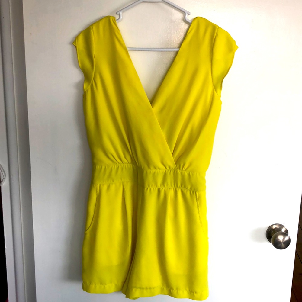Gianni Bini Yellow Romper Size M